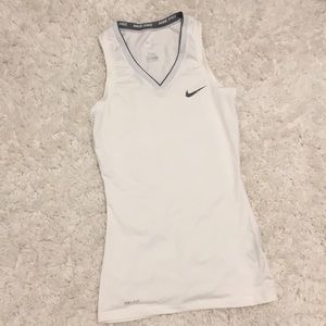 Nike Pro fitted workout tank size xs